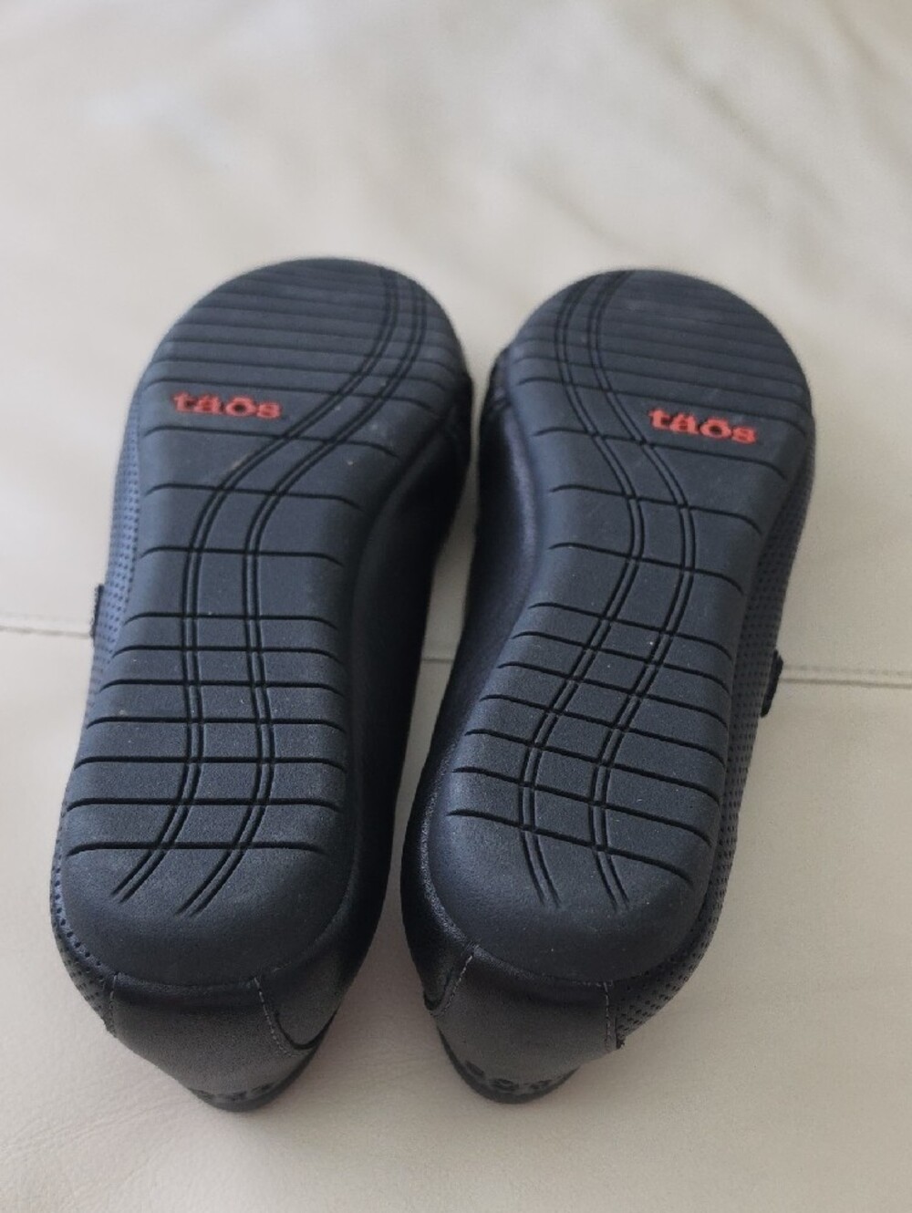 Taos Scamp Leather Mary Jane Flats with Velcro Cross Strap Nwot - Picture 9 of 13